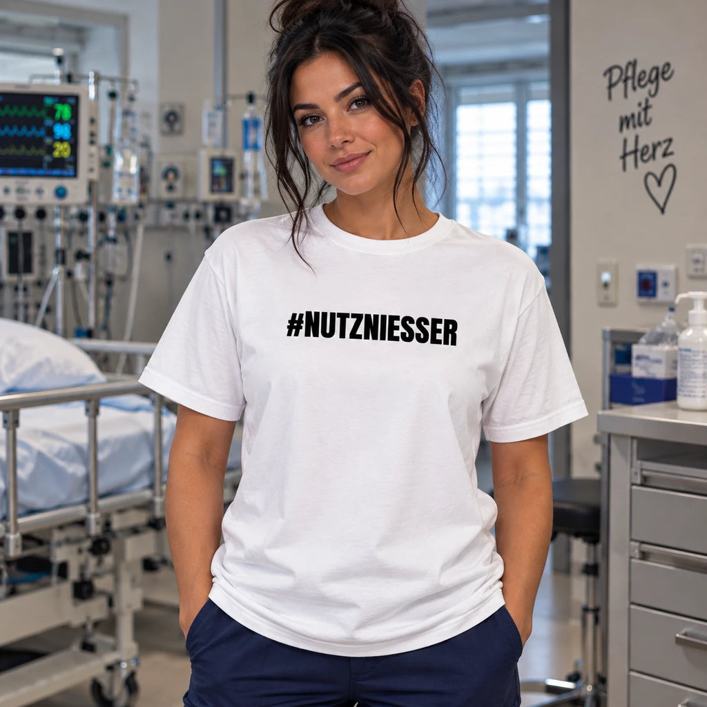 #NUTZNIESSER Hebamme T-Shirt – Mit Herz fürs neue Leben