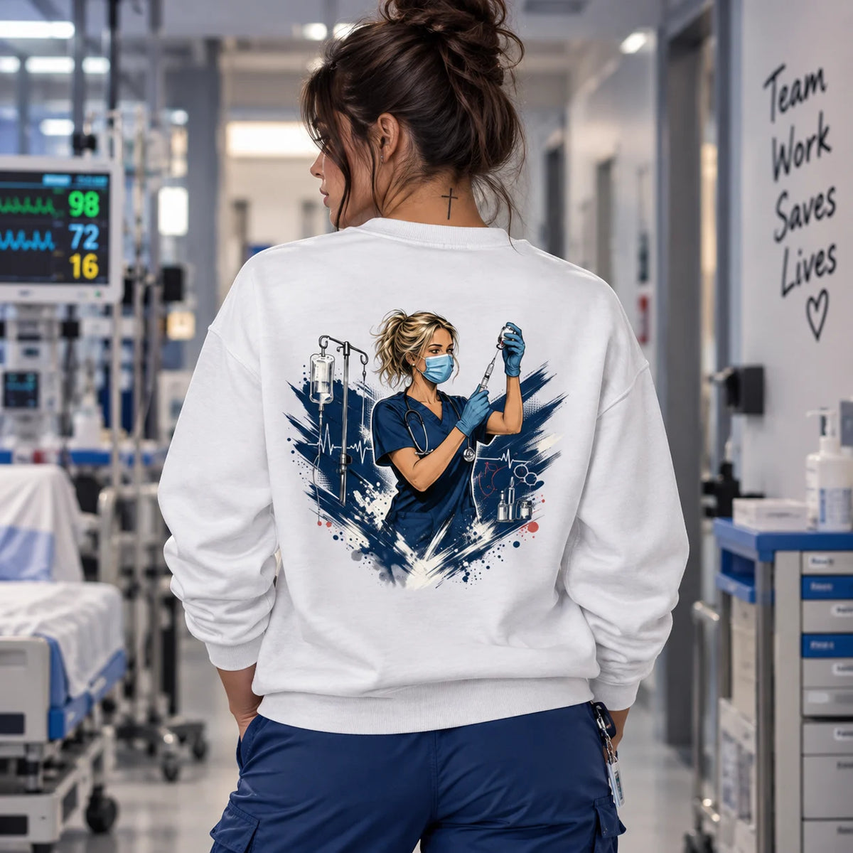 Pflege Sweatshirt Damen – Einsatz mit Herz | ZunftStyle